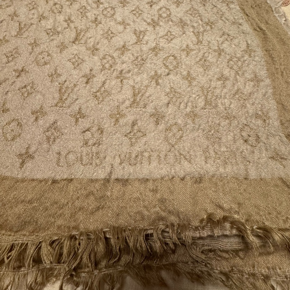 Louis Vuitton Beige Monogram Shawl